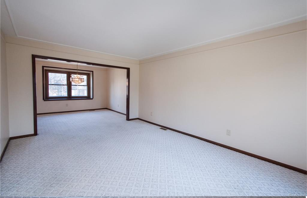 16668 White Haven, Northville Twp, MI 48168